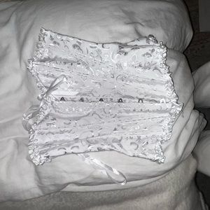 Corset bustiers